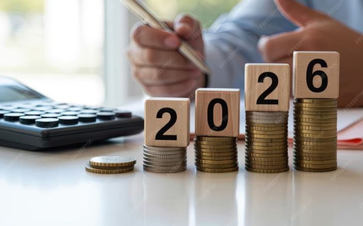 Expertos recomiendan mantener un ahorro gradual para imprevistos (Freepik).