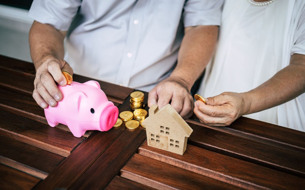 Los depósitos serán para beneficiarios del Régimen de Invalidez, Vejez y Muerte (IVM) como del Régimen No Contributivo (RNC). (Freepik)