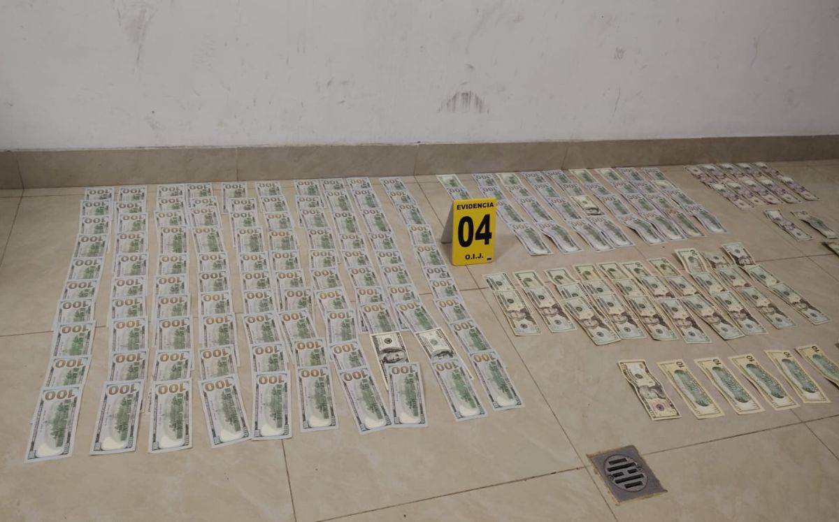 Ninguno de los dos sujetos presentó documentos que acreditaran la procedencia del dinero. (MPS)