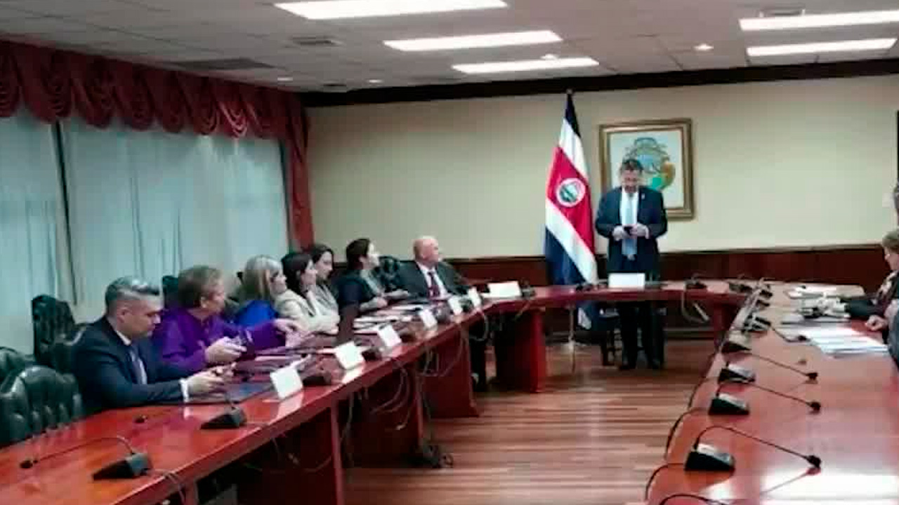 Fiscalía desmiente acusaciones de presidente