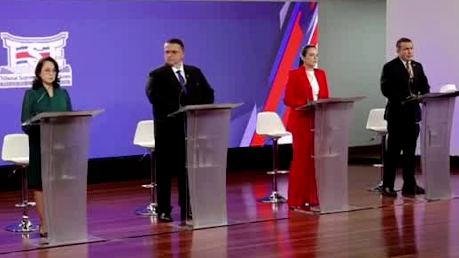 Candidatos presidenciales rechazan asistir a debates