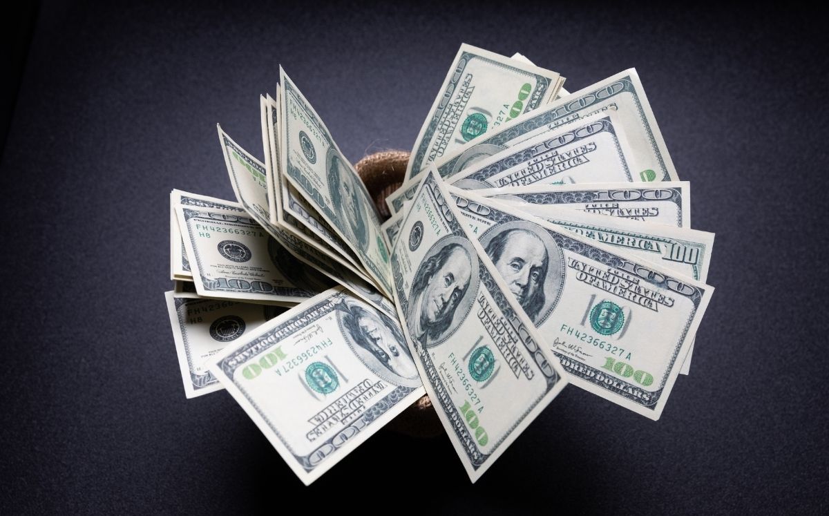 La diferencia entre ambos precios se conoce como spread. (Freepik)