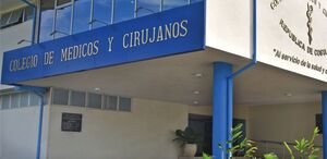 Colegio de Médicos investiga muerte de mujer en clínica estética