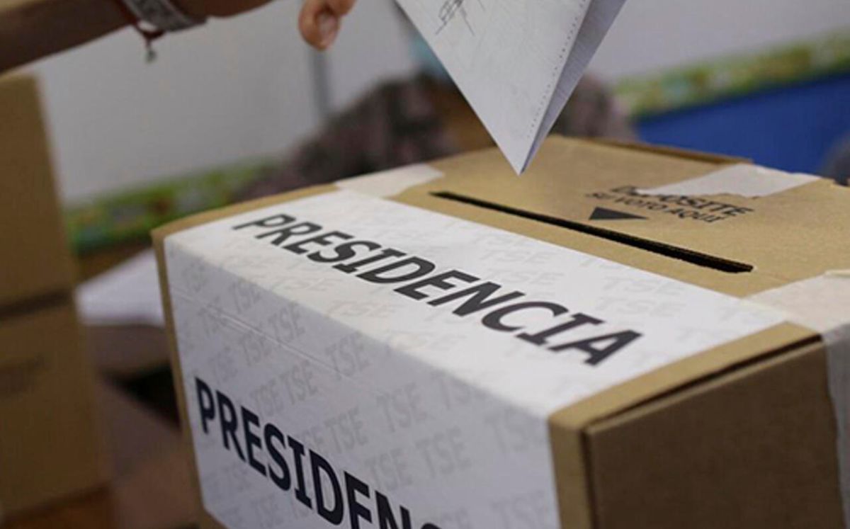 Las personas costarricenses mayores de 18 años que se encuentren debidamente empadronadas podrán votar. EFE)