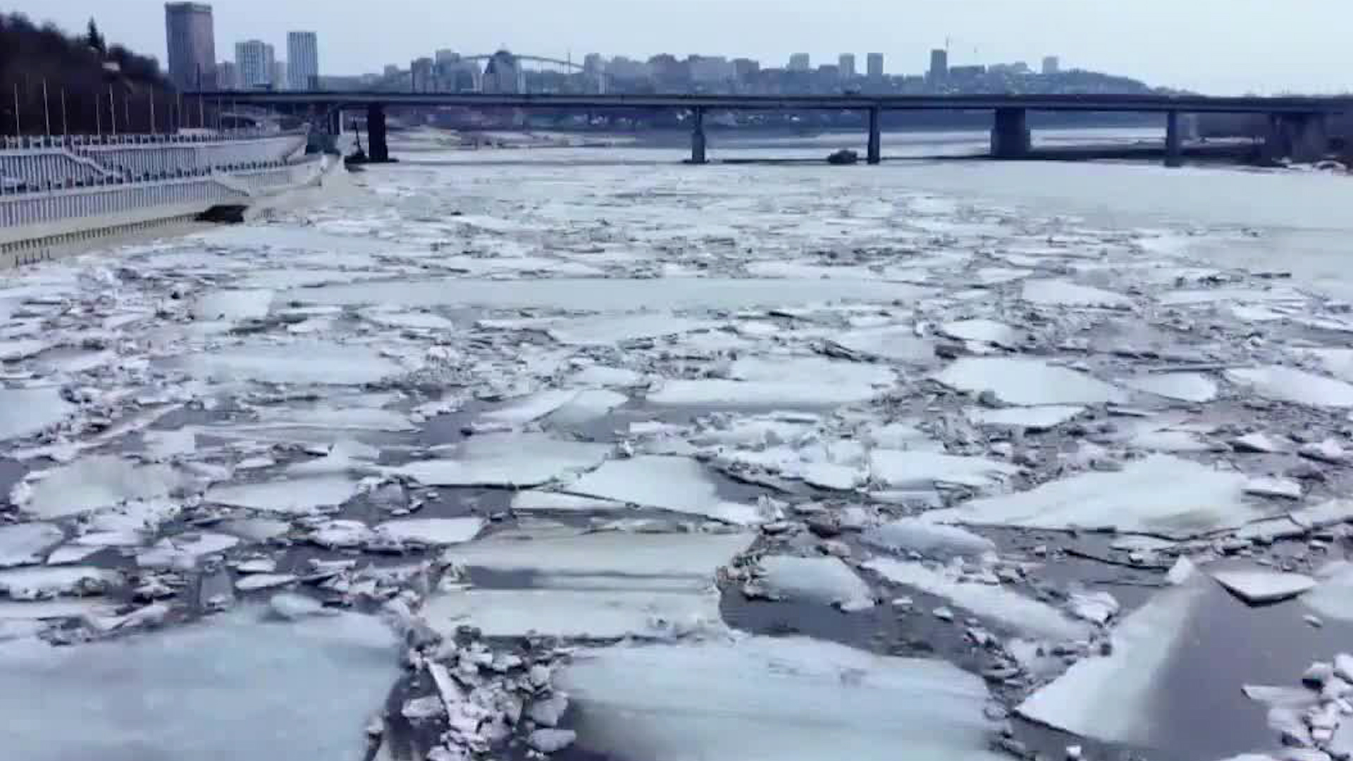 Irazú ofrece paisaje único | VIDEO