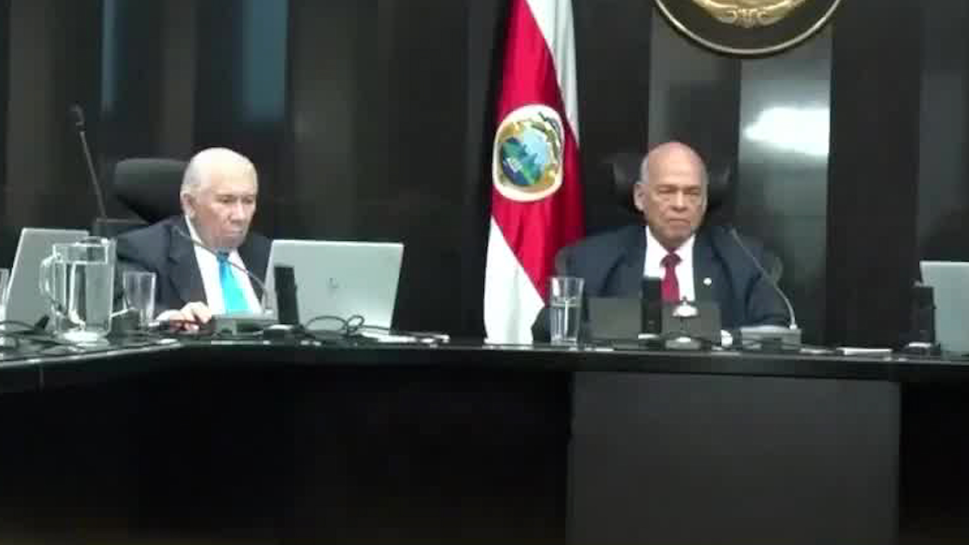 Seguridad de funcionarios públicos genera alerta