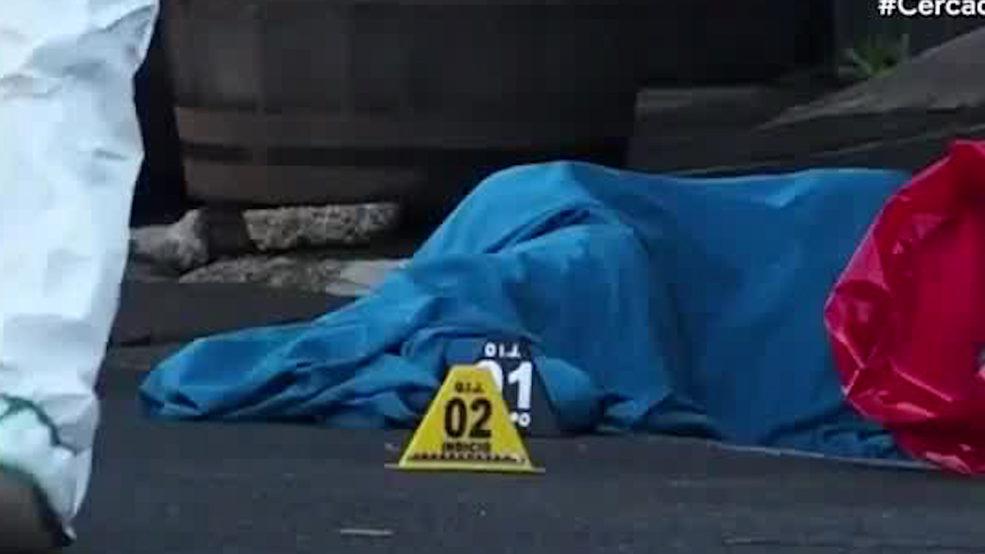 Doble homicidio en San Sebastián: Víctimas están dentro de vehículo