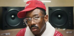 Tyler, The Creator no es un rapero convencional. Su carrera multifacética lo ha convertido en productor, compositor, diseñador y director creativo.