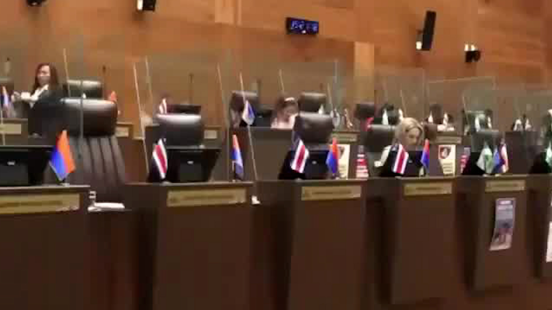 Diputados sin estudios universitarios