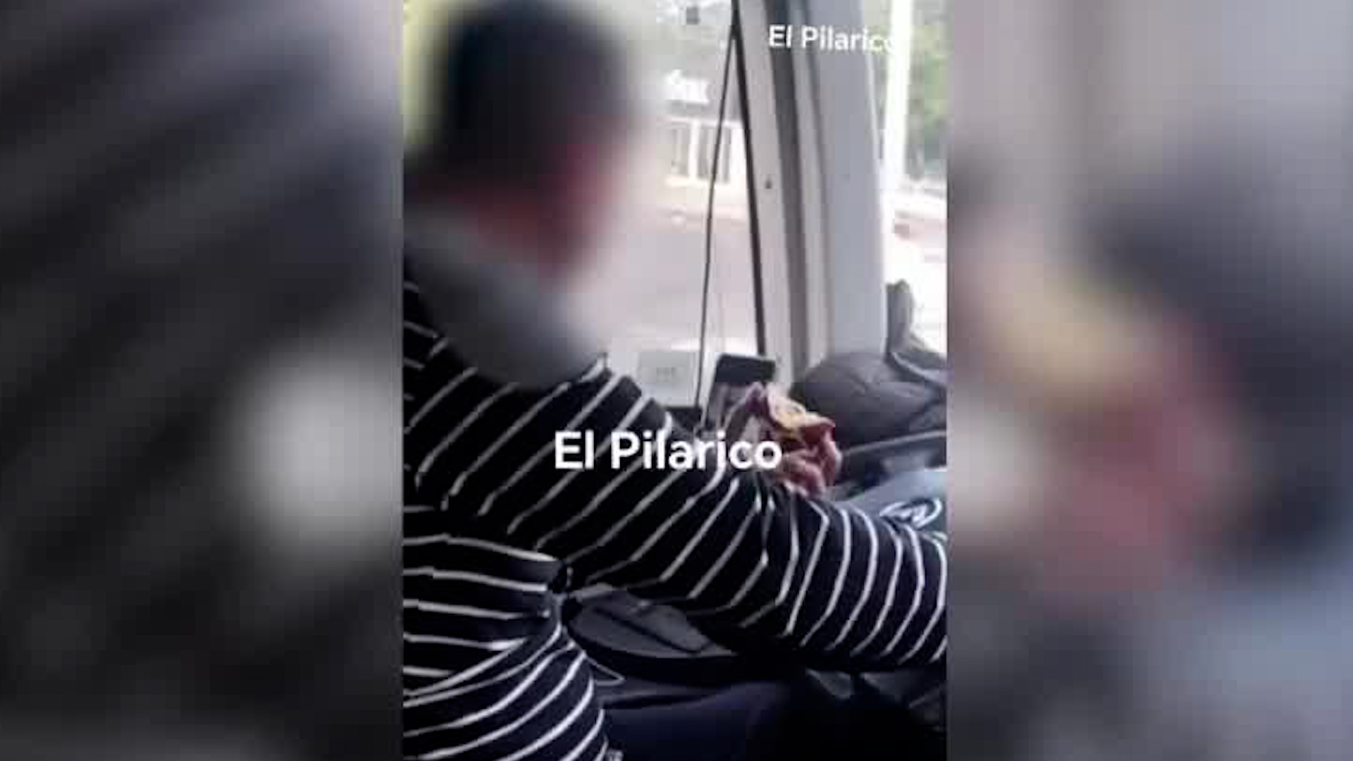 Chofer de bus es captado viendo series mientras conduce | VIDEO