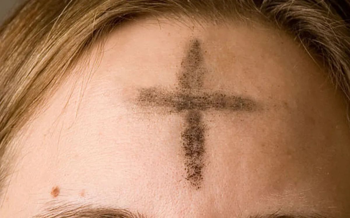 Inicia el tiempo de penitencia, ayuno y abstinencia. (Milenio)