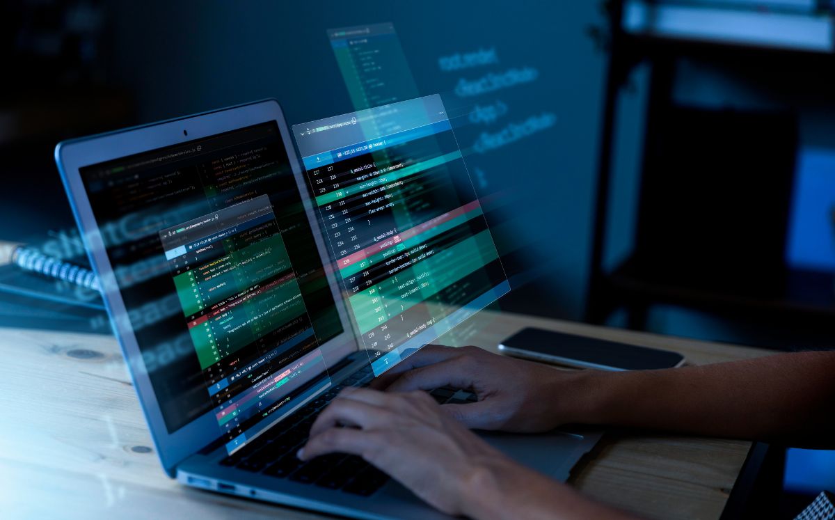 Costa Rica accede a 10.000 becas para capacitar talento digital