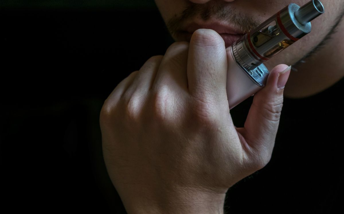 Nuevo reglamento sobre vapeadores entra a regir este 2026: estos son los cambios clave