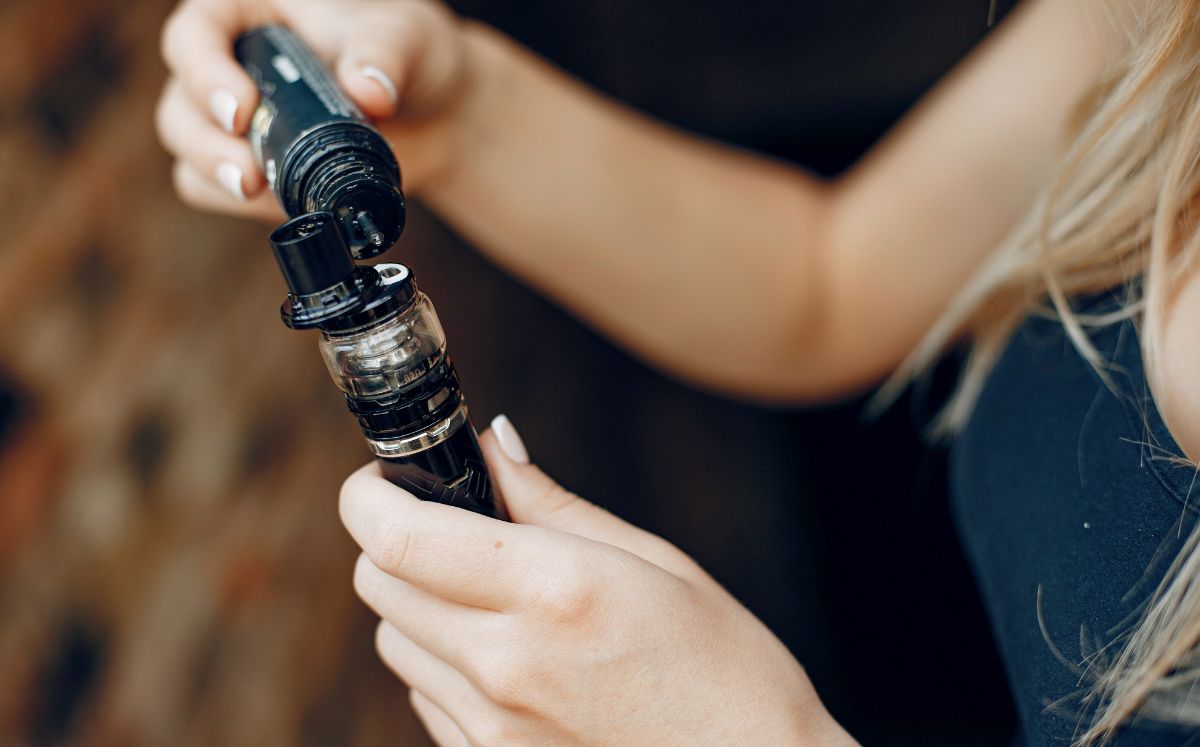 Advierten que restricciones a vapeadores podrían impulsar el contrabando en Costa Rica