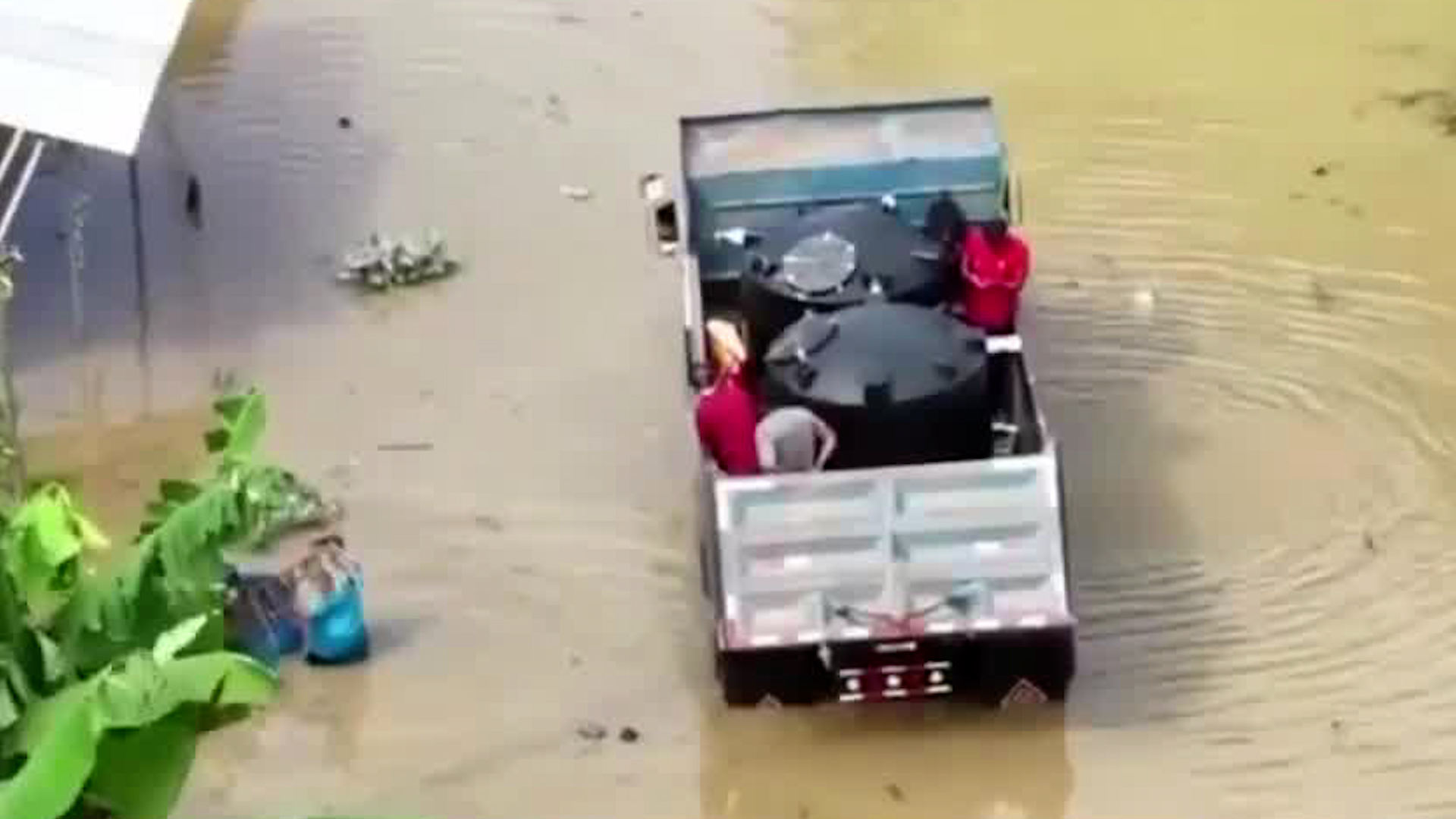 Monitorean lluvias en plena época seca