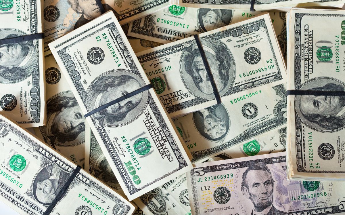 La diferencia entre ambos precios se conoce como spread. (Freepik)