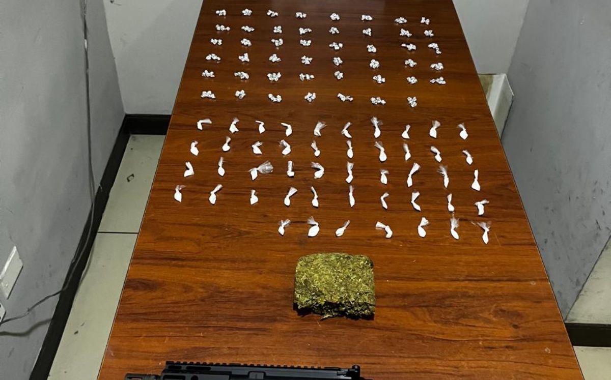 Oficiales de la Fuerza Pública decomisaron droga. (MPS)