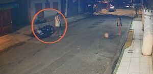 OIJ detiene a sospechoso tras video donde lanza a una niña entre basura.