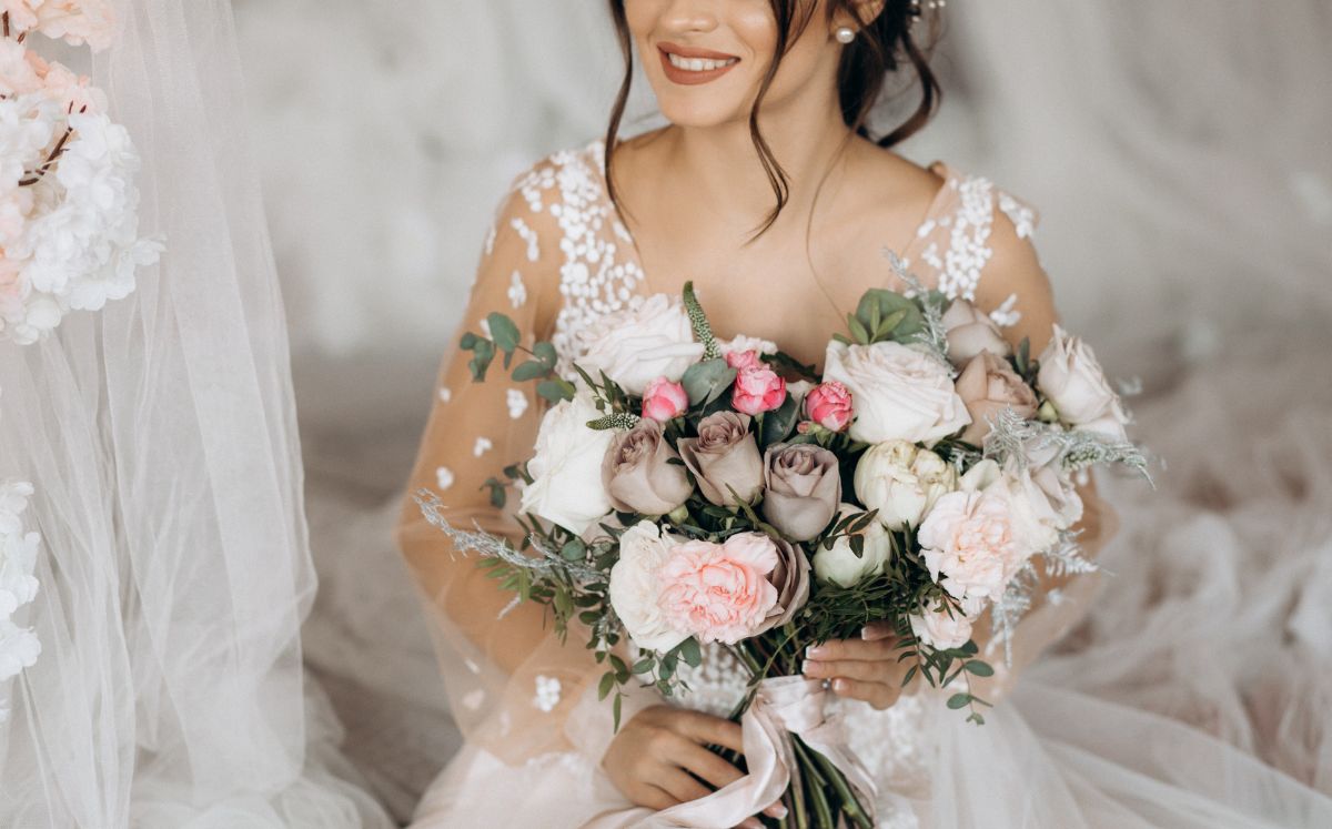 El evento finalizará con una pasarela de vestidos de novia. (Freepik)