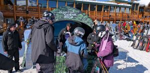 Costa Rica llevó su “Pura Vida” a la nieve de Canadá
