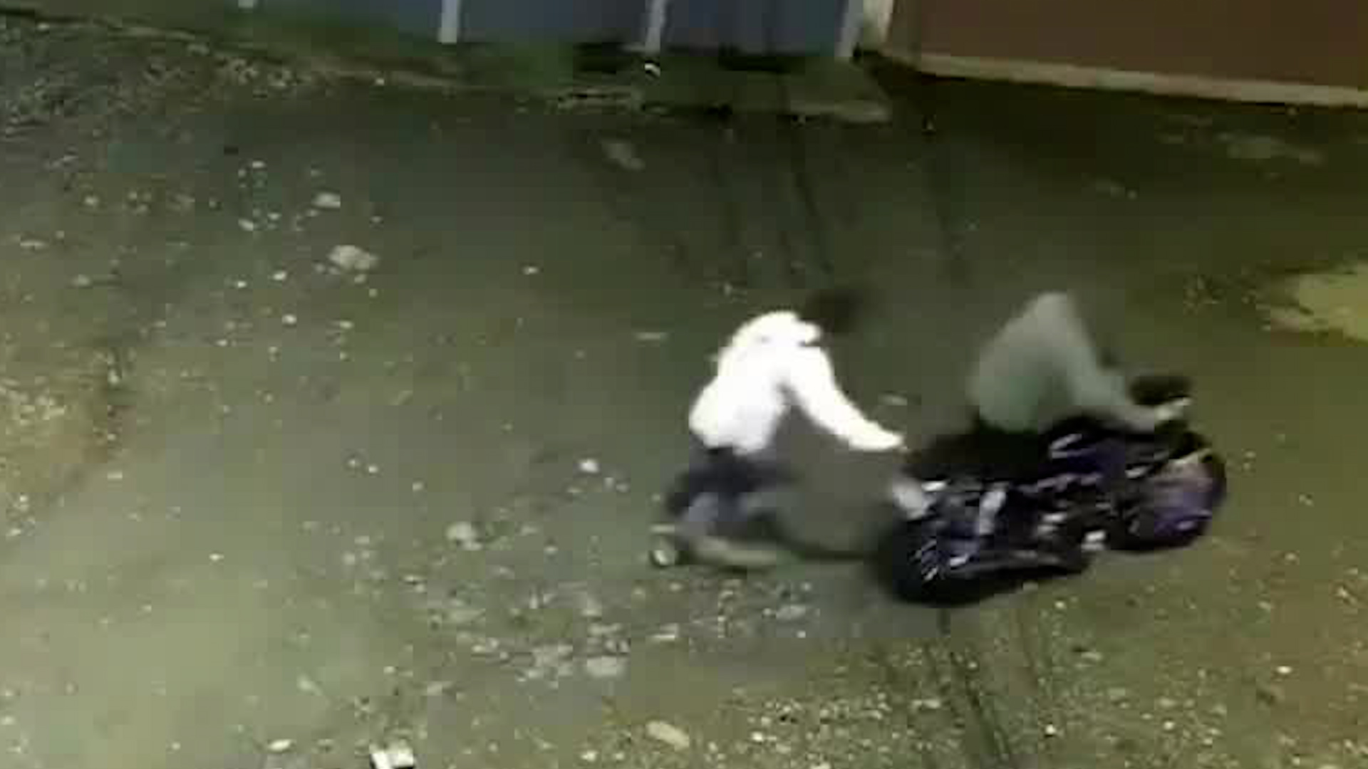 Hampa pone a motociclistas en la mira | VIDEO