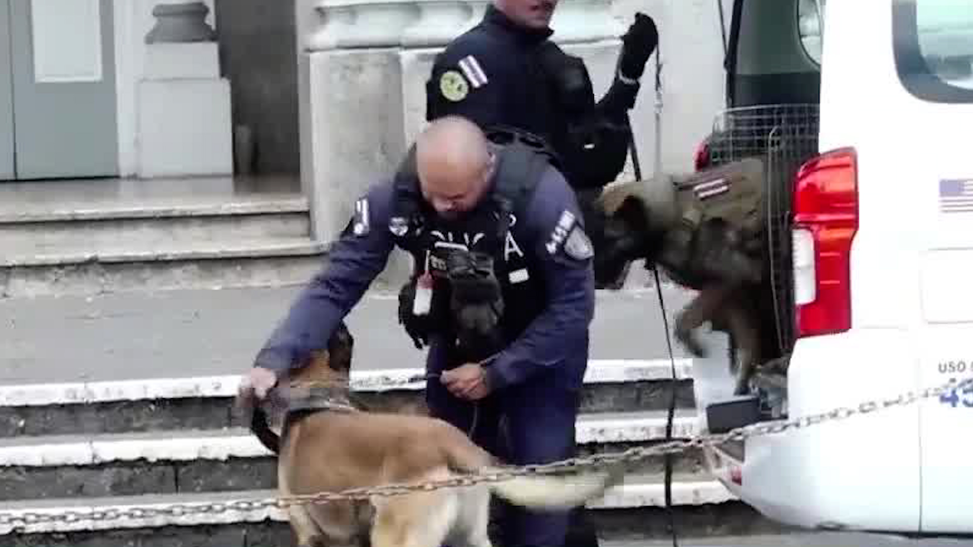 Lanzan explosivos contra vivienda en Heredia | VIDEO