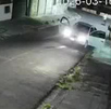 Sicarios disparan contra conductor de vehículo en Alajuela | VIDEO