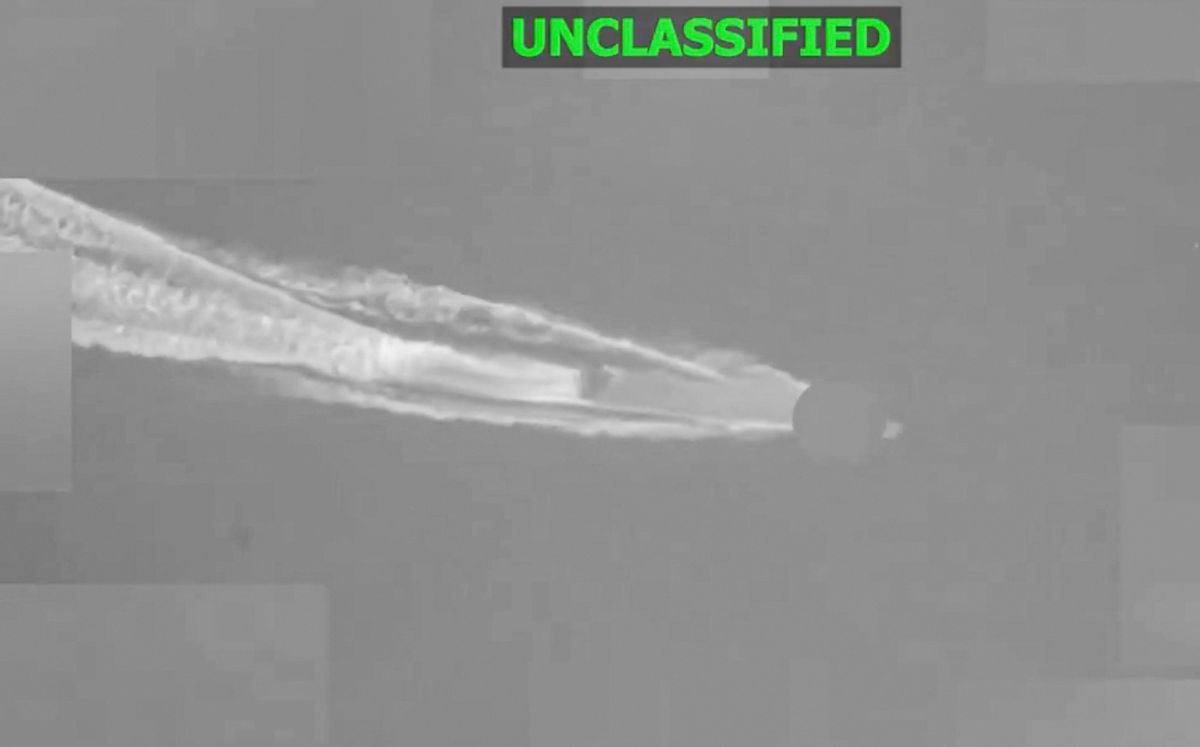 Ataque de Estados Unidos contra una embarcación vinculada al narcotráfico. (AFP)