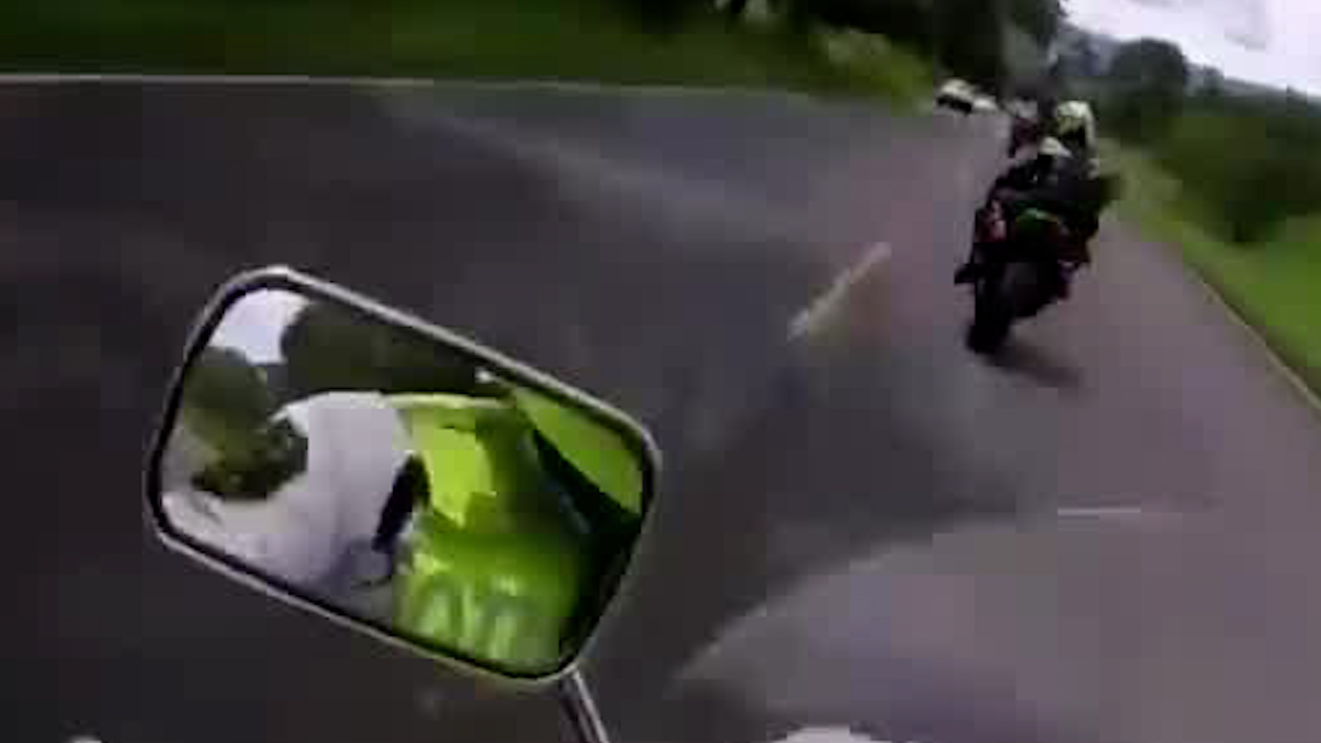 Persecución contra conductor que ignoró orden de alto | VIDEO