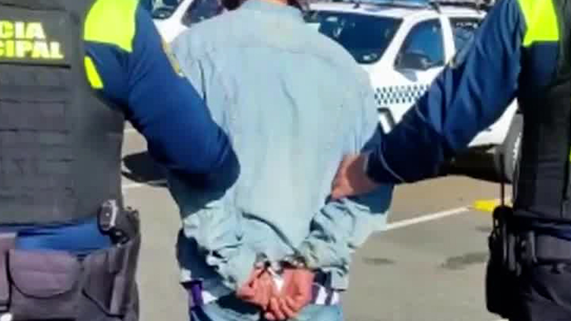 Joven denuncia detención sin razón