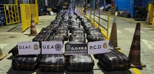 Guardacostas intercepta primera embarcación con droga del año. (MPS)