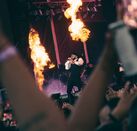 El reguetonero sorprendió con una propuesta sinfónica que encendió al público (Foto de Ronny Fonseca).