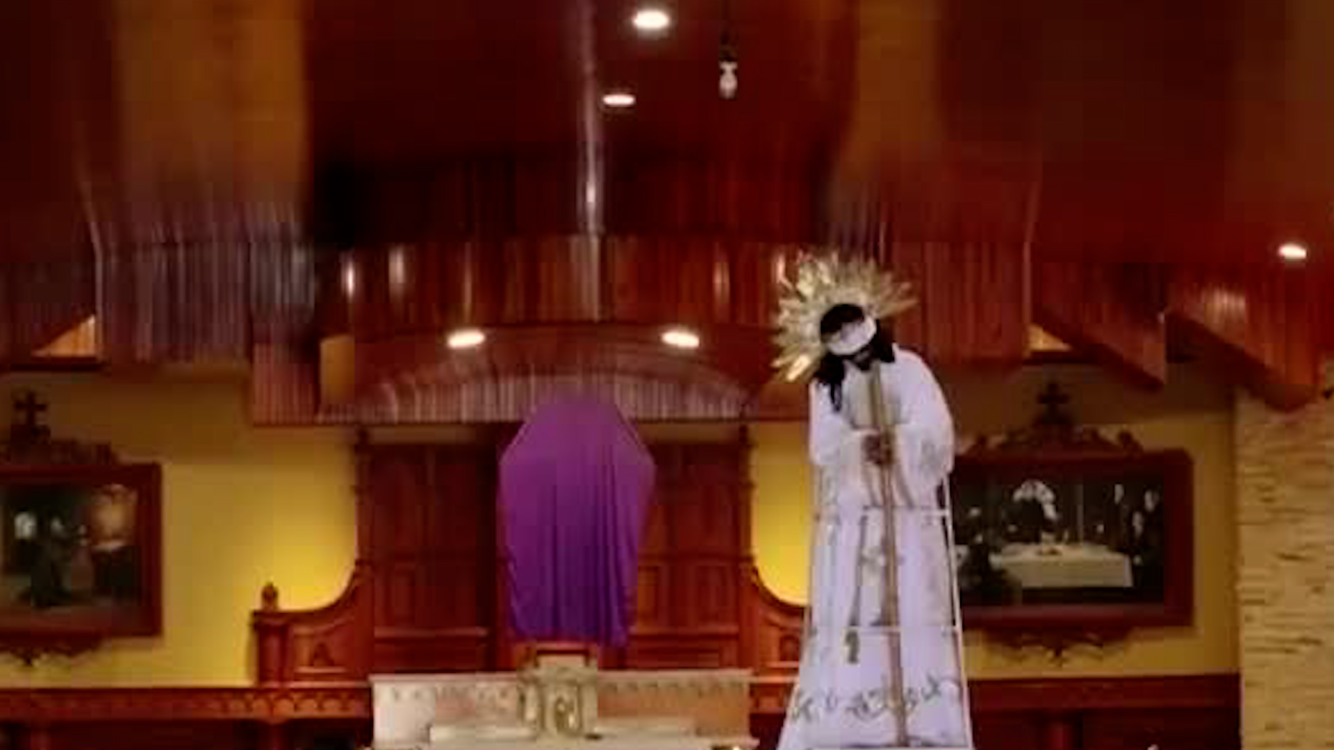 Nazareno recorre calles de Cot