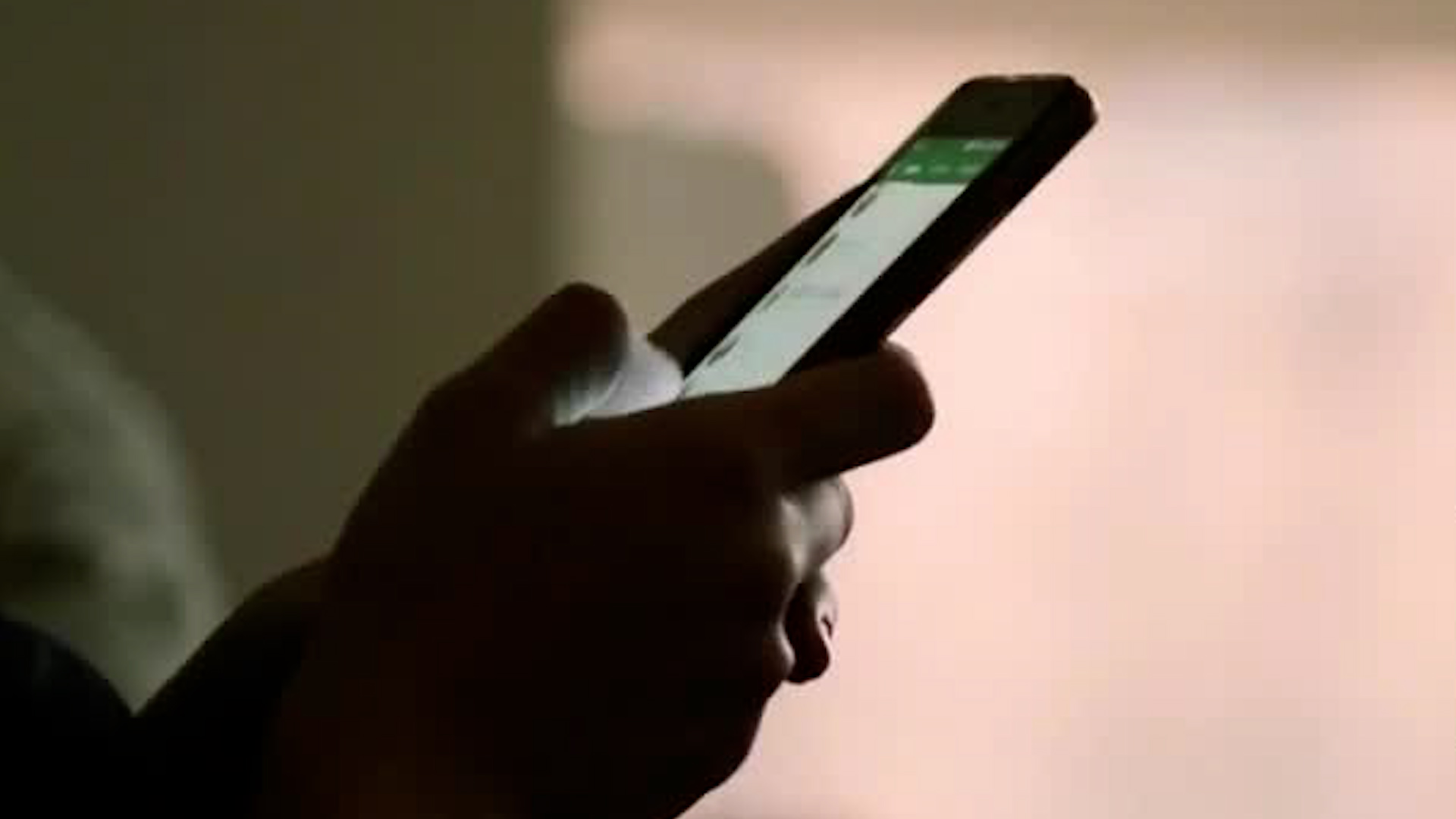 Sanciones por ofensas en redes sociales