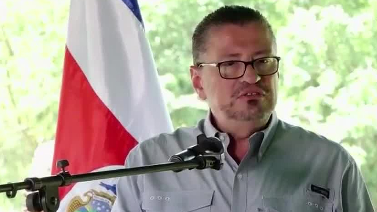 Gira presidencial en Cartago