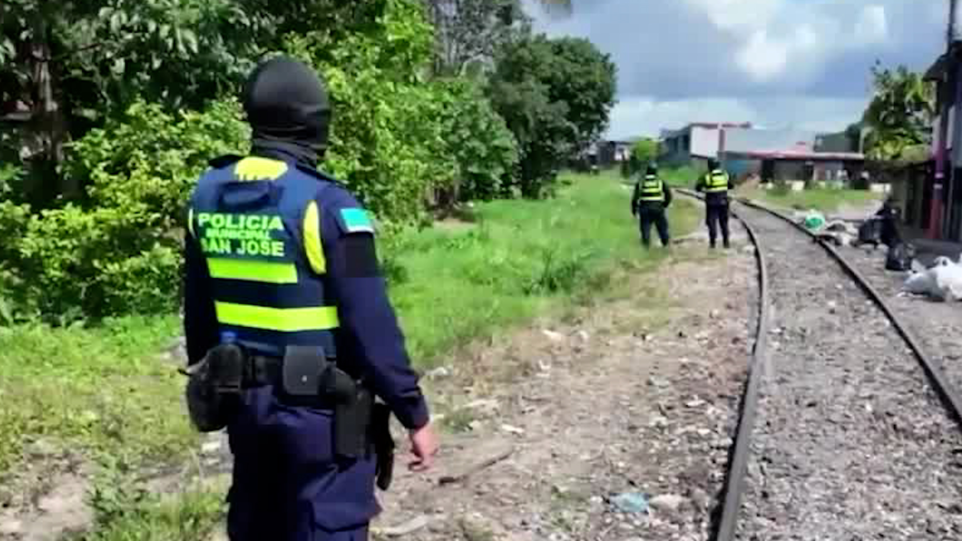 Pavas en alerta por asaltos y tachas