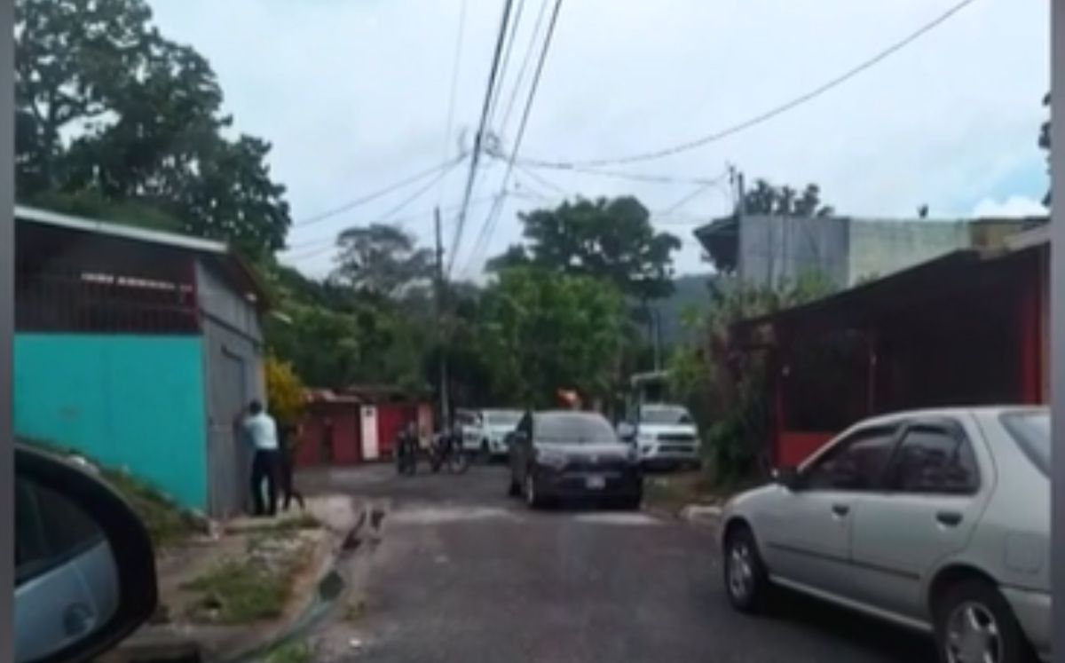 Cabeza de la mujer fue dejada en el corredor de una vivienda.