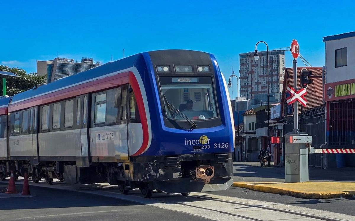 Las tarifas aplicadas serán las regulares. (Incofer)