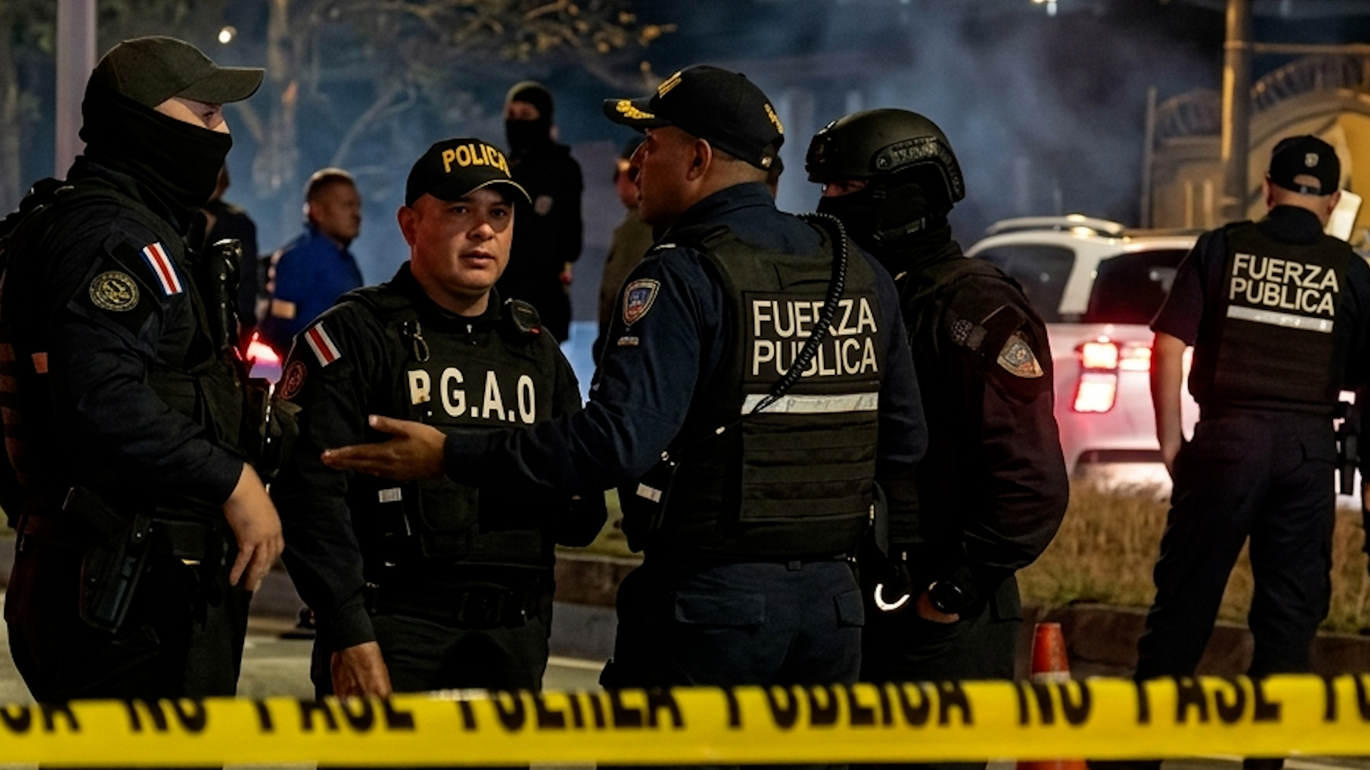 Hombres son atacados dentro de carro en Desamparados
