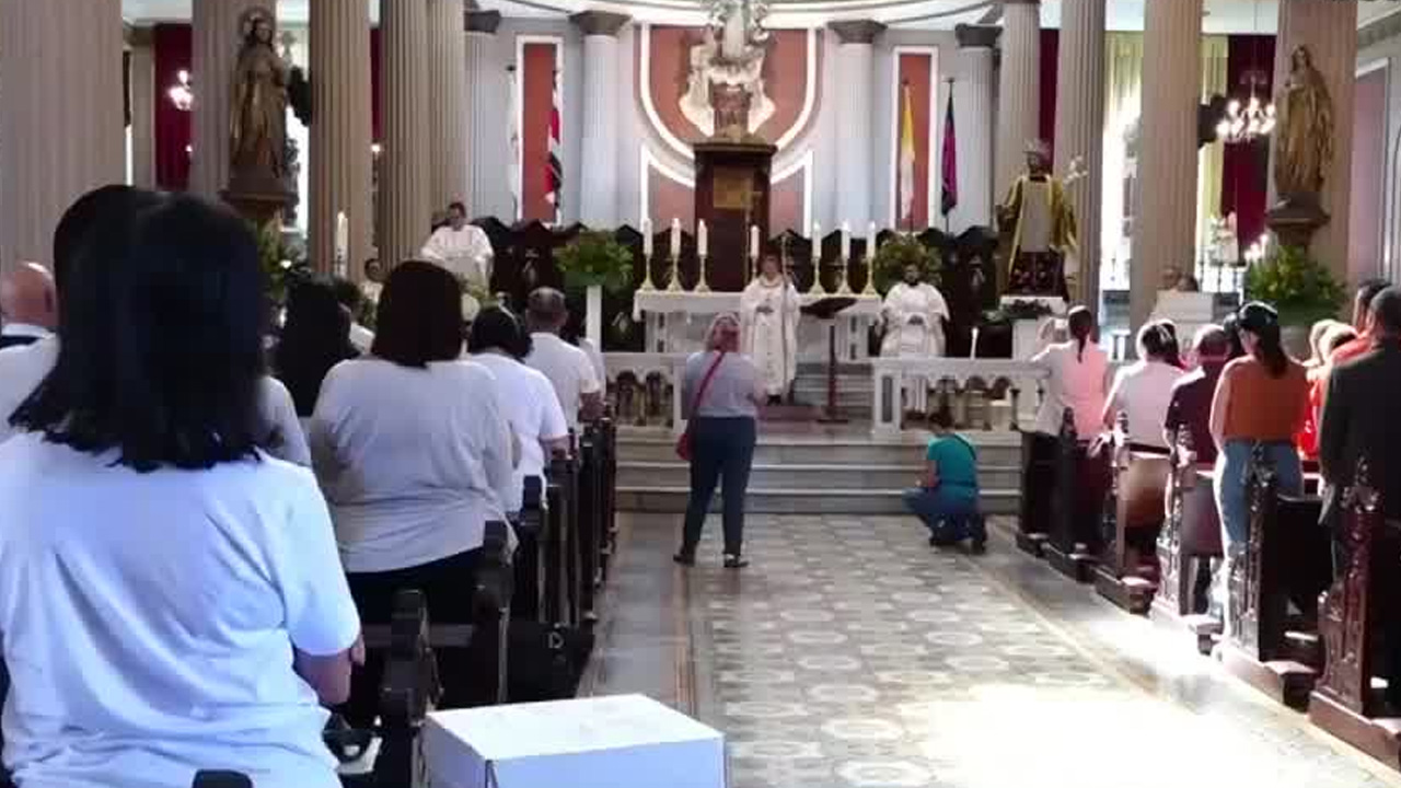 Celebración eucarística en la Catedral Metropolitana