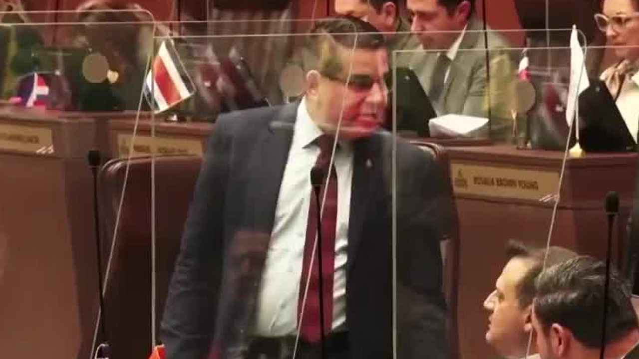 Fabricio Alvarado sin castigo legislativo