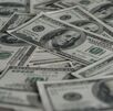 La diferencia entre ambos precios se conoce como spread.
