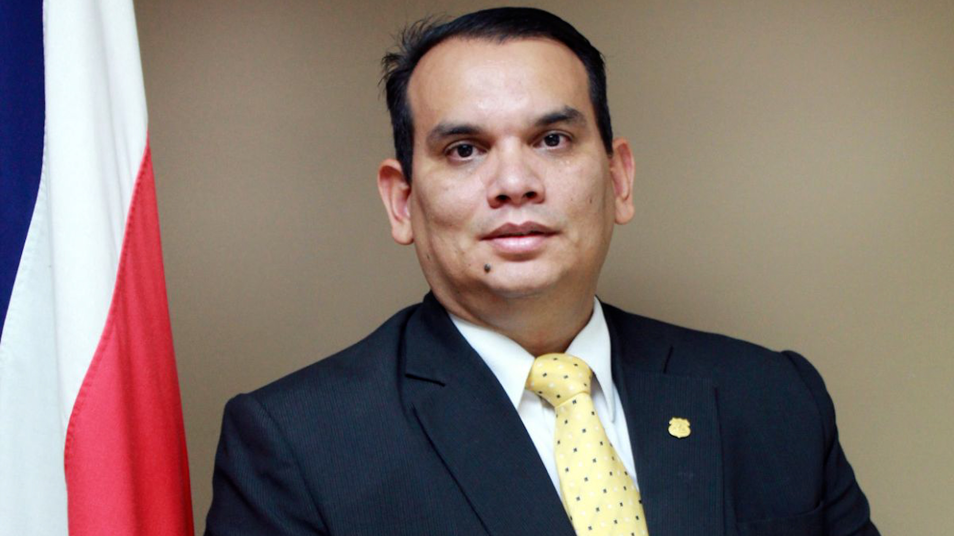 Randall Zúñiga cuestiona decisión de magistrados