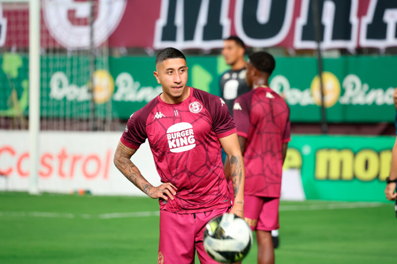 Saprissa oficializa primeras salidas tras fracaso en el Clausura