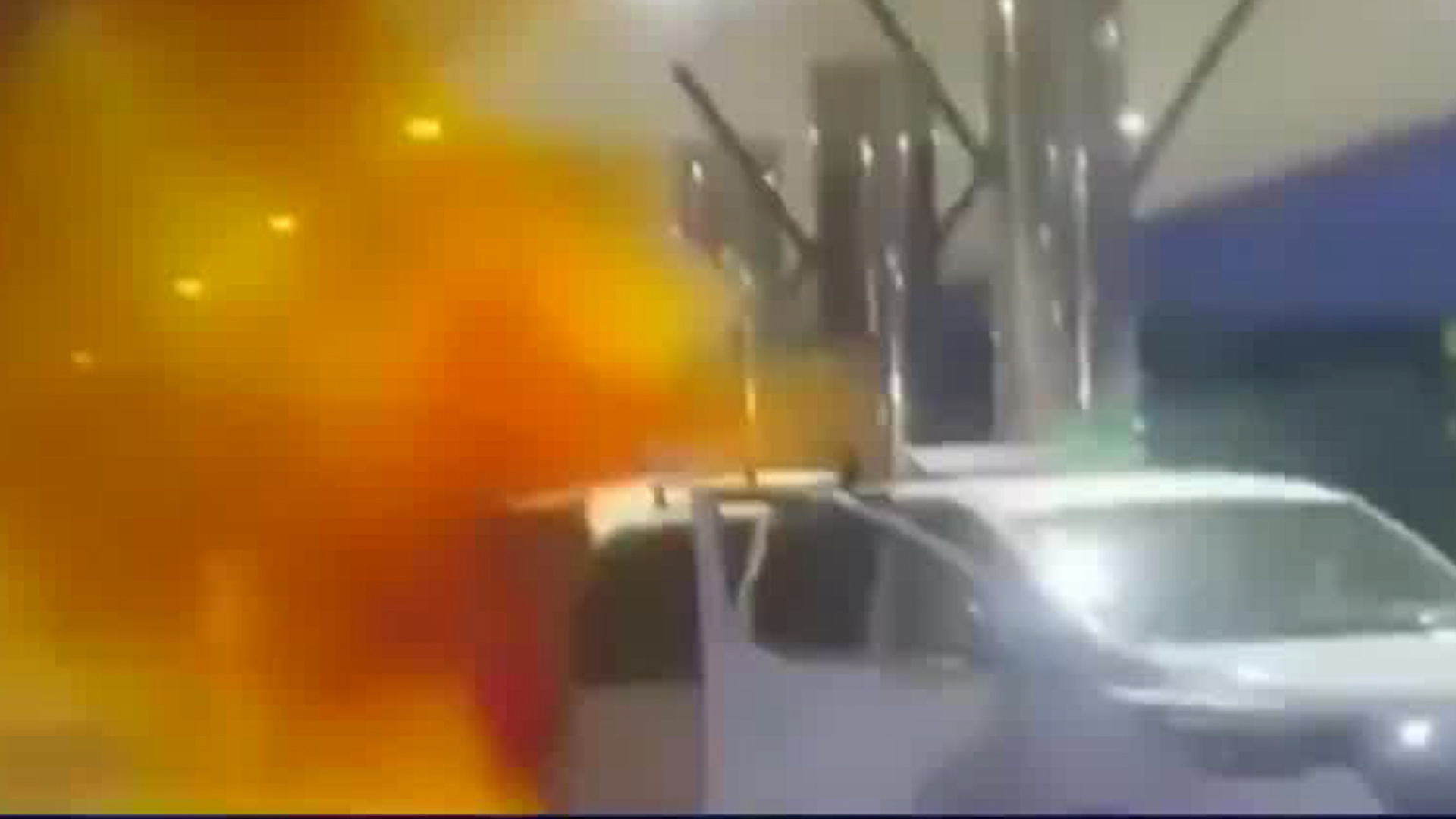 Explosión química en gasolinera en Puntarenas | VIDEO