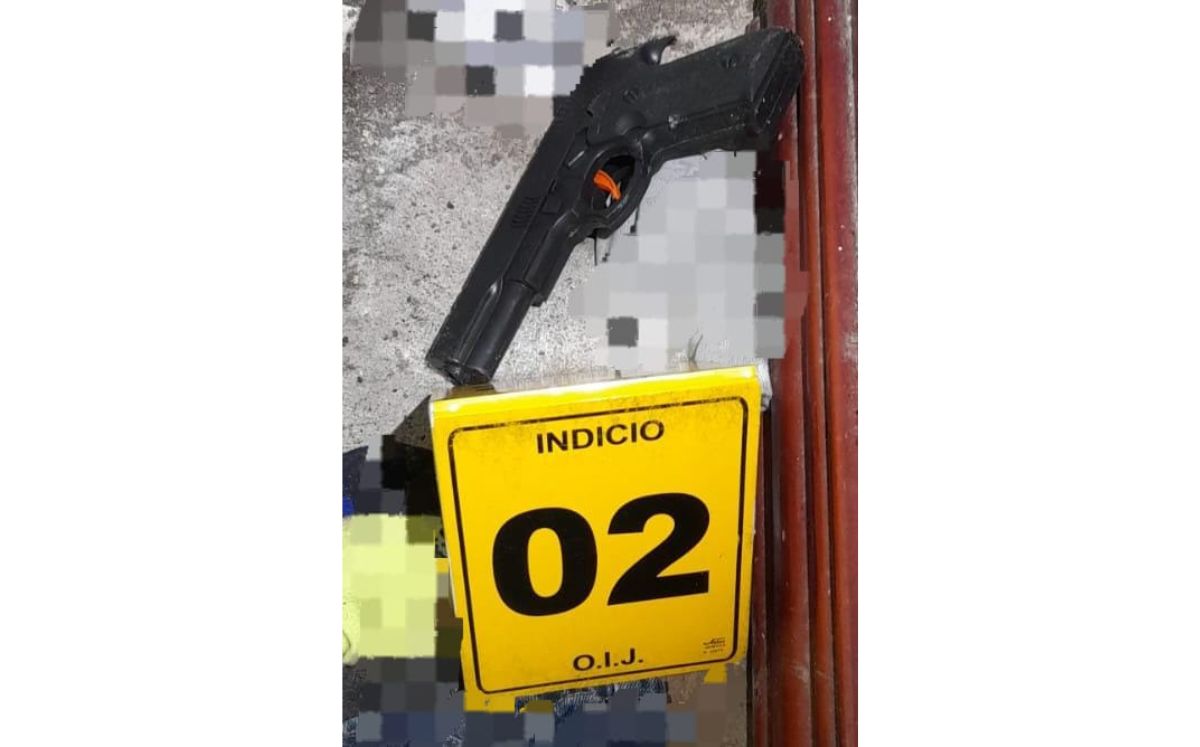 Arma decomisado por los agentes judiciales. (OIJ)