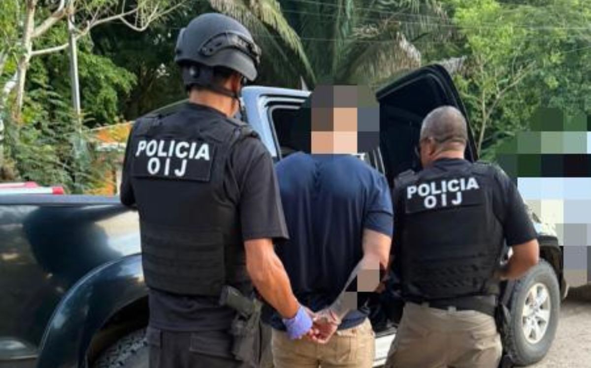 Uno de los oficiales detenidos. (OIJ)