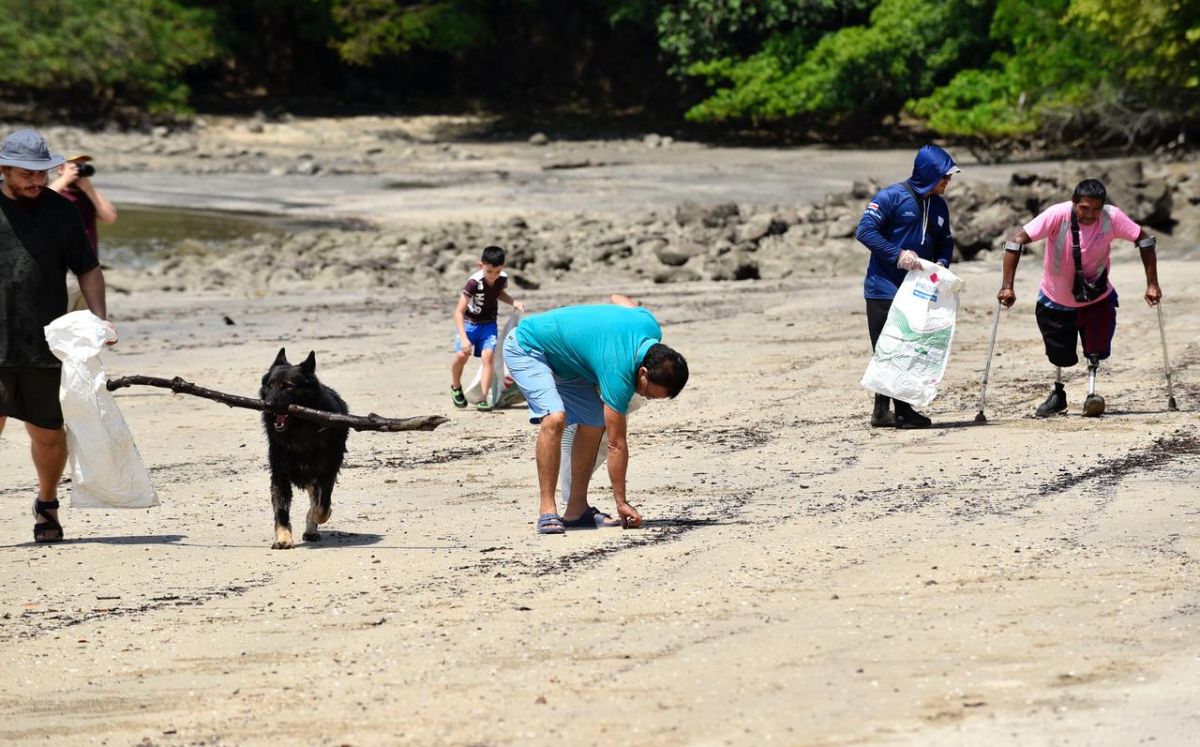 Más de 50 puntos del país se sumarán a jornada de limpieza de playas este 6 de junio
