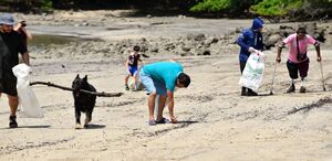 Más de 50 puntos del país se sumarán a jornada de limpieza de playas este 6 de junio