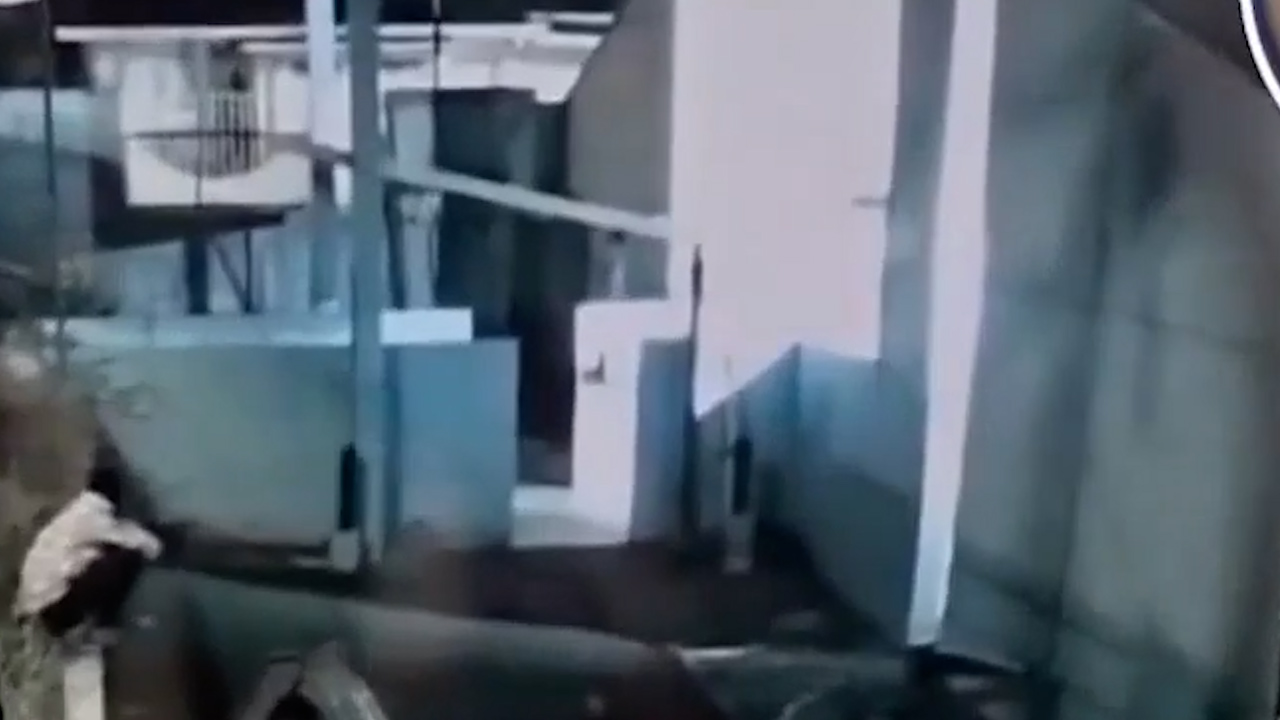 Denuncian robos en escuela de Desamparados | VIDEO